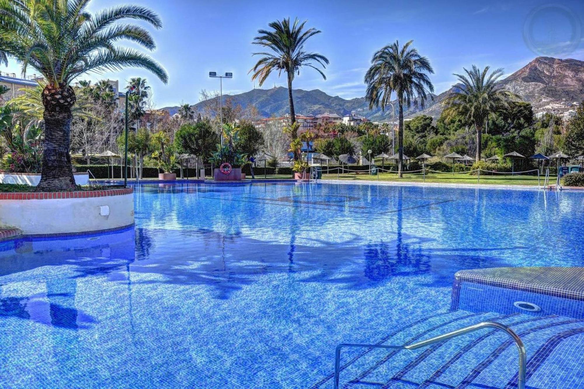 Frontal Sea View Apartment Benalbeach Benalmádena Buitenkant foto