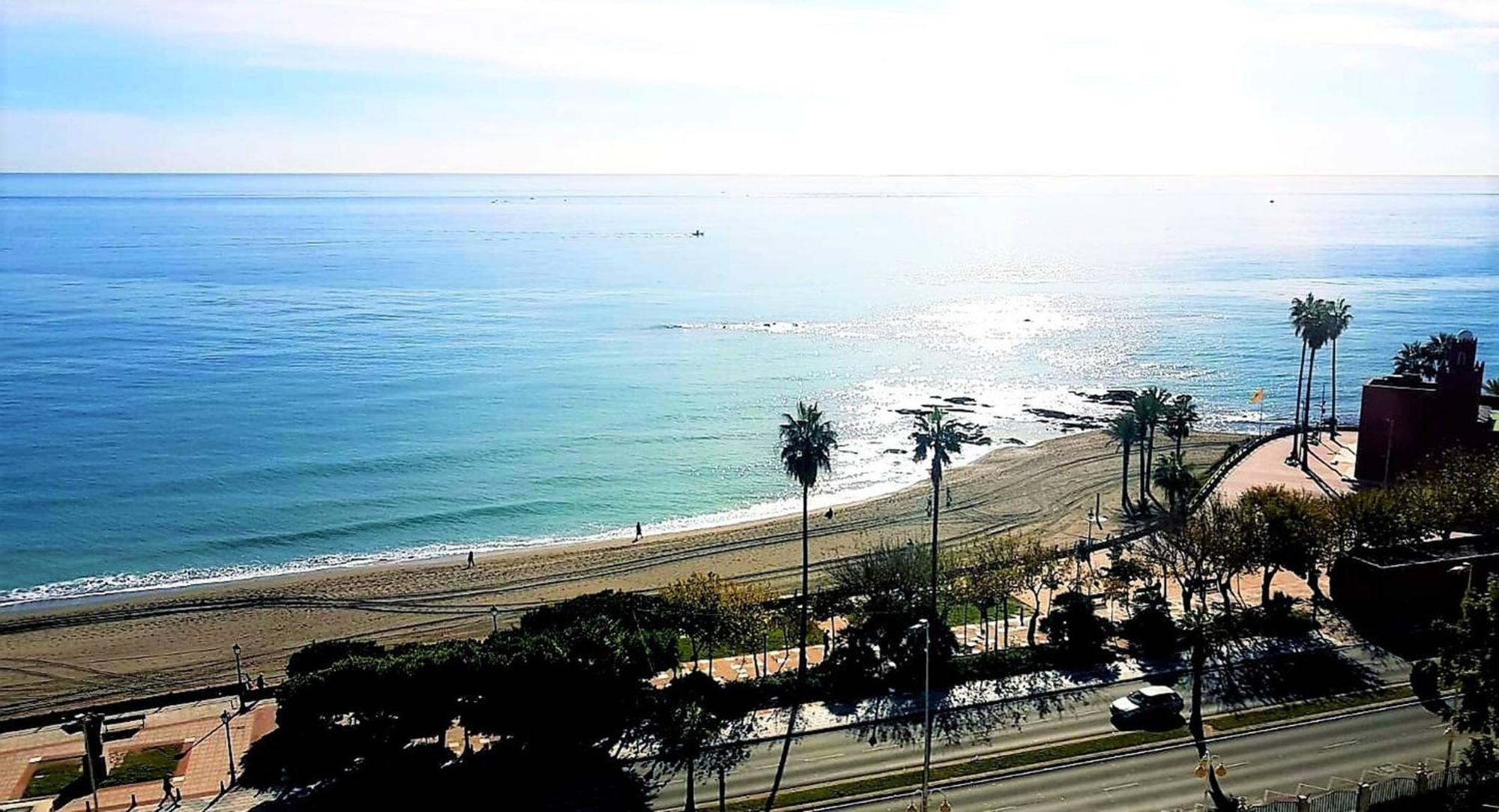 Frontal Sea View Apartment Benalbeach Benalmádena Buitenkant foto