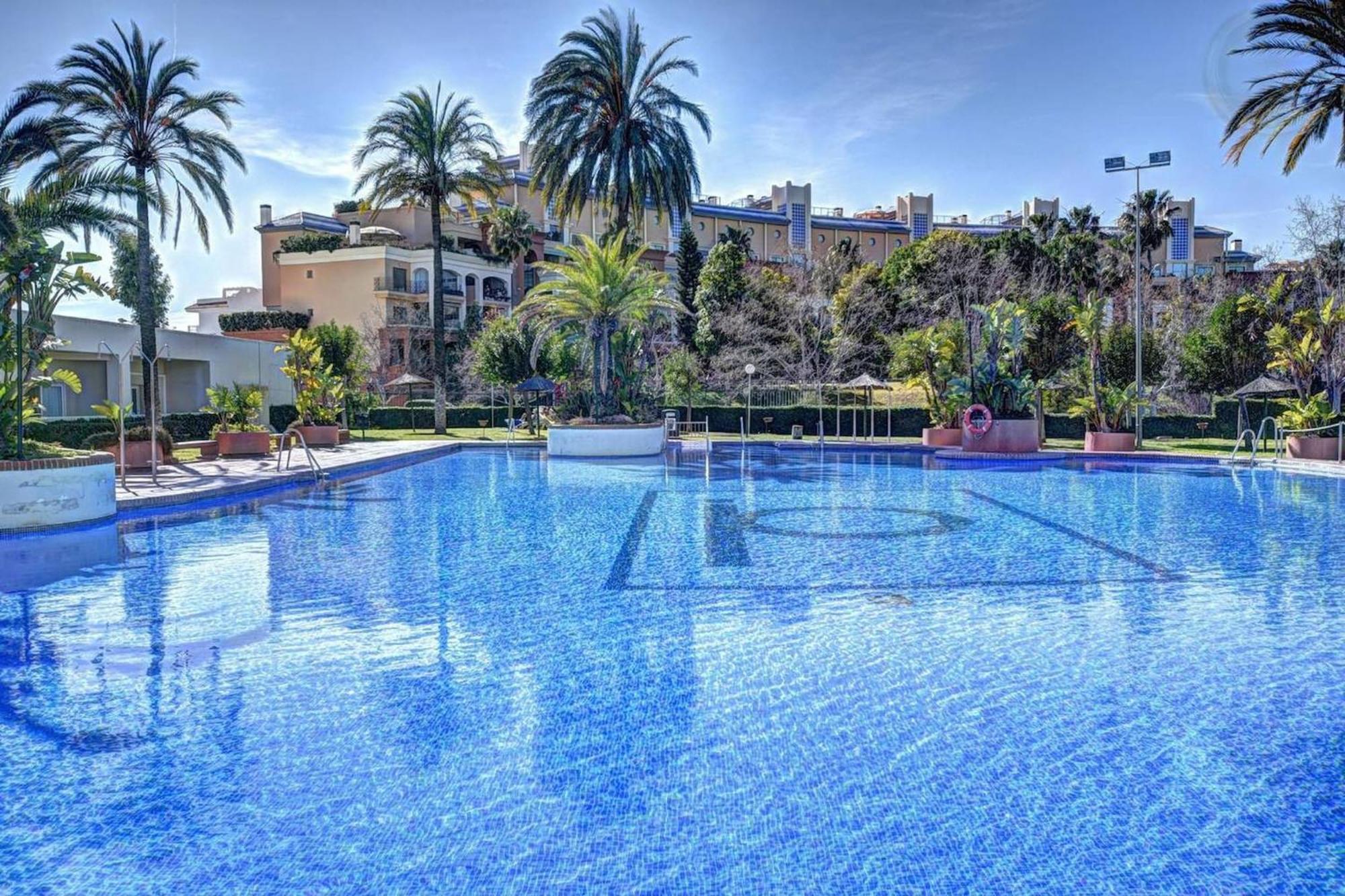 Frontal Sea View Apartment Benalbeach Benalmádena Buitenkant foto