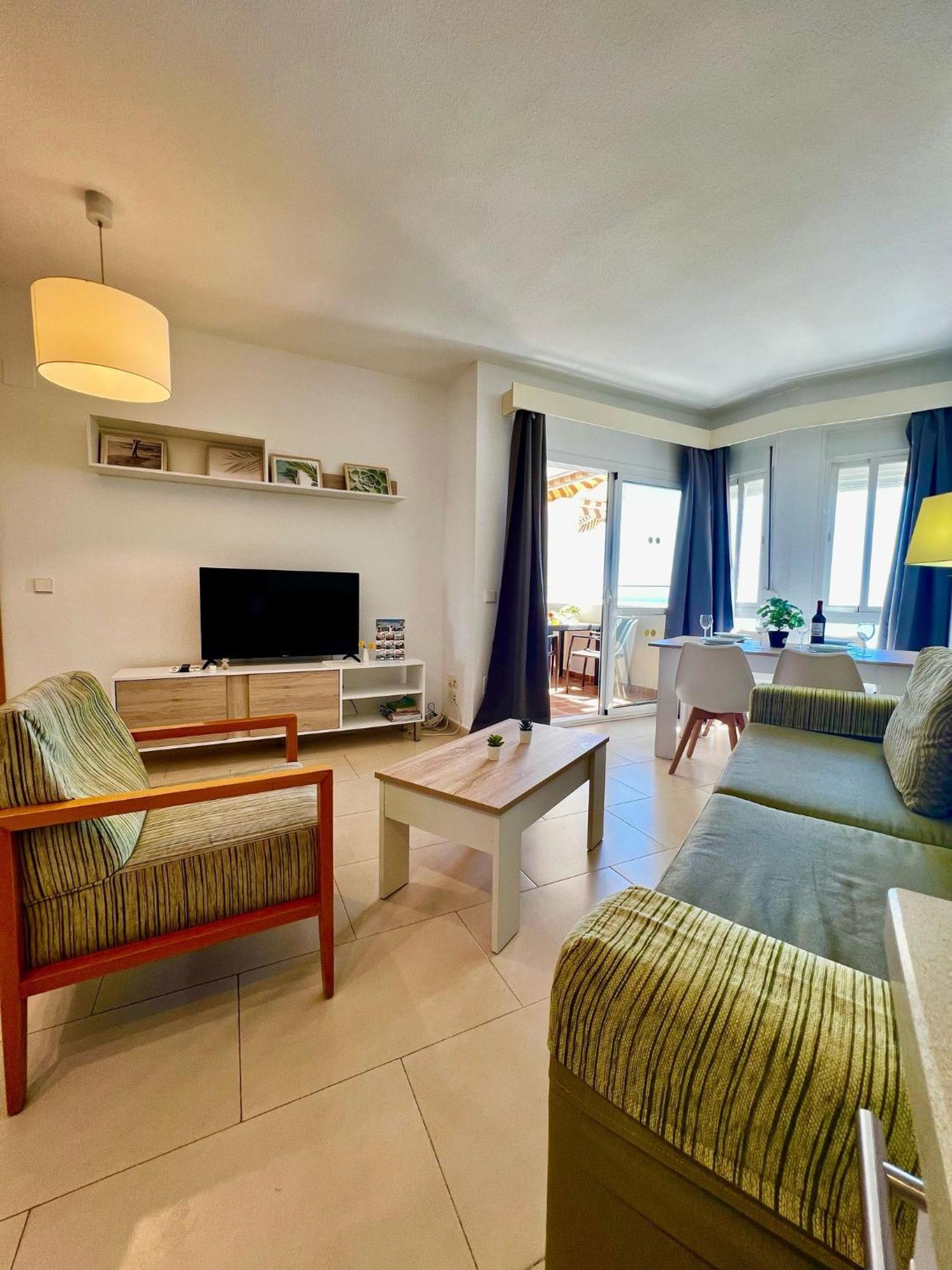 Frontal Sea View Apartment Benalbeach Benalmádena Buitenkant foto