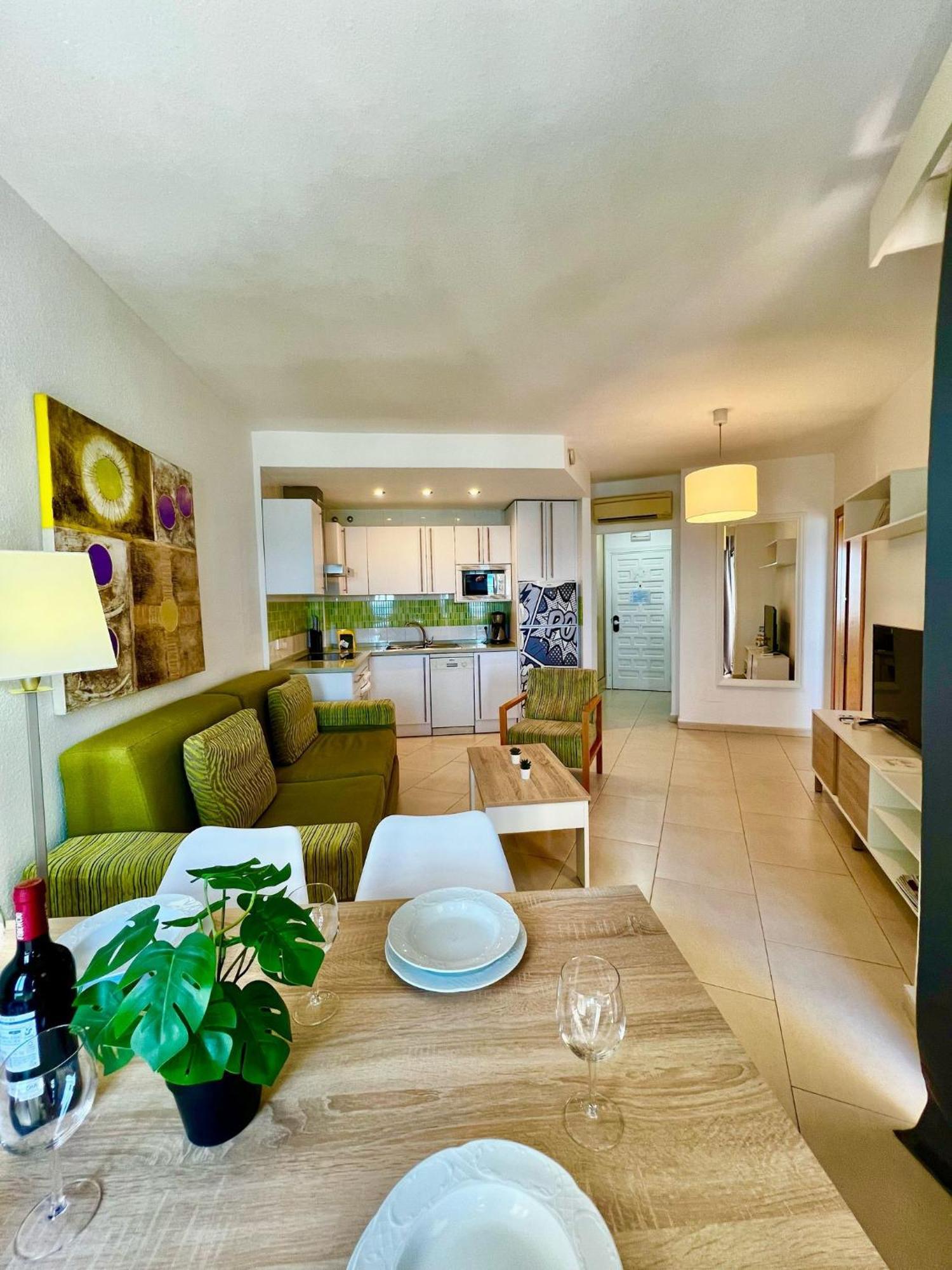 Frontal Sea View Apartment Benalbeach Benalmádena Buitenkant foto