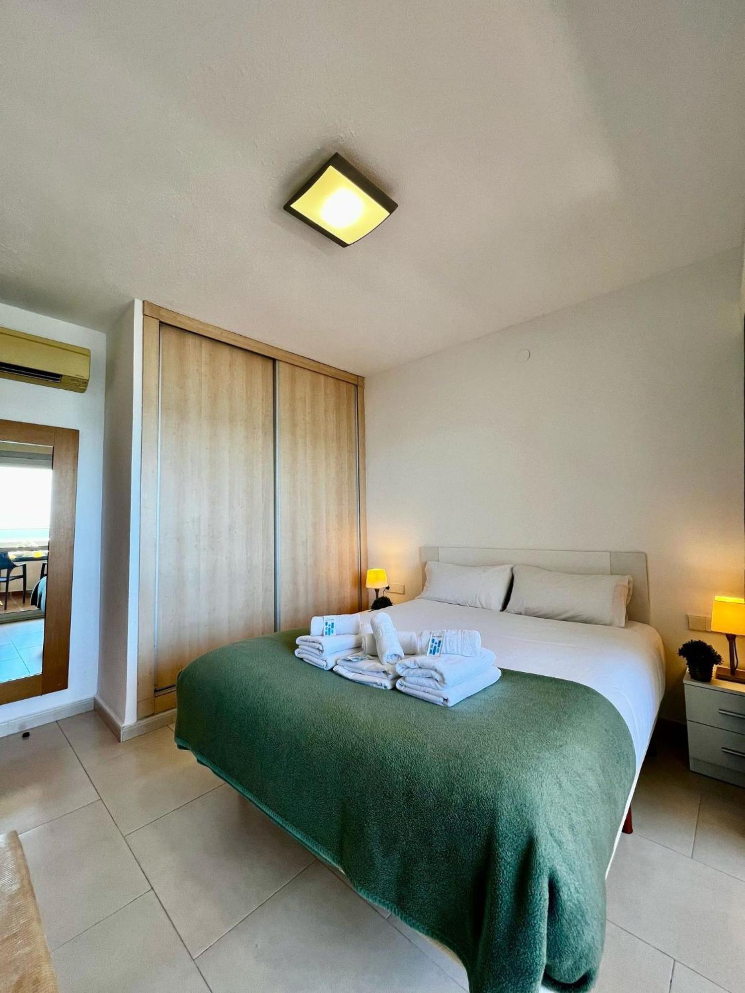 Frontal Sea View Apartment Benalbeach Benalmádena Buitenkant foto