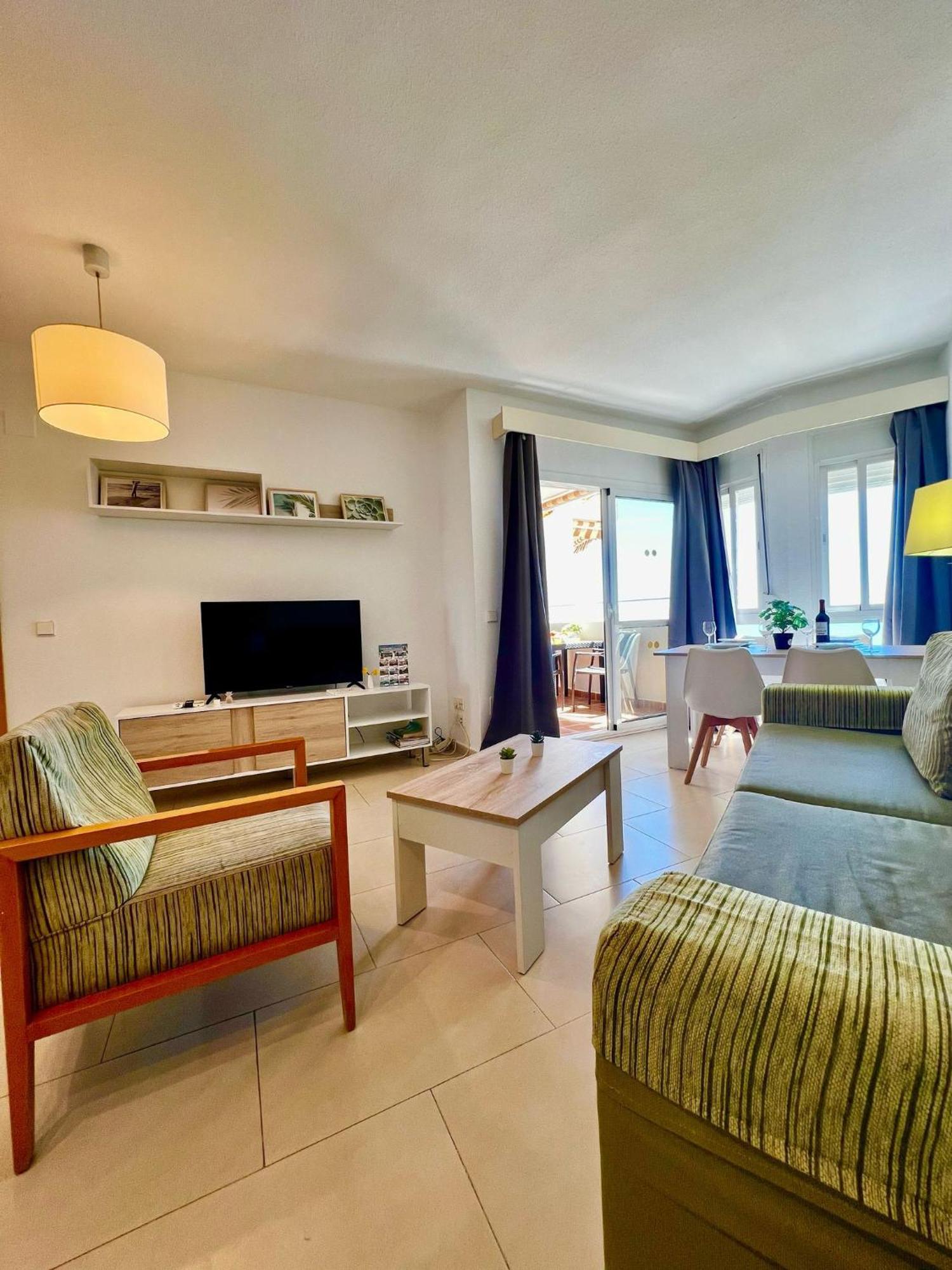Frontal Sea View Apartment Benalbeach Benalmádena Buitenkant foto