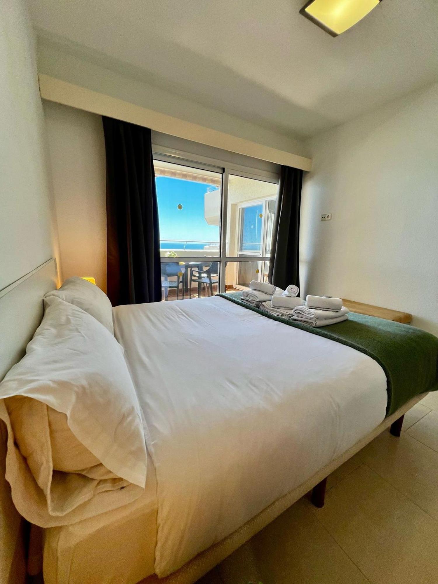 Frontal Sea View Apartment Benalbeach Benalmádena Buitenkant foto